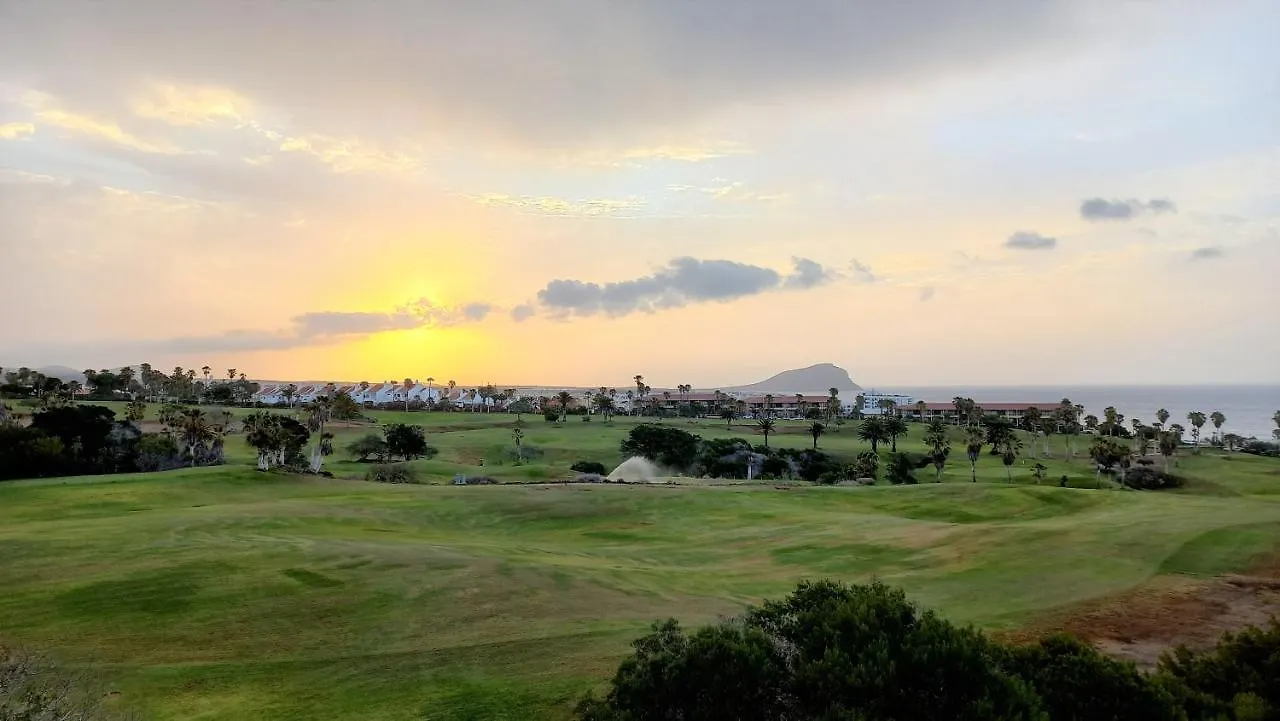 Golf Del Sur Apartment - Magnificent Panorama Of The Ocean, El Teide, And Montana Roja San Miguel de Abona