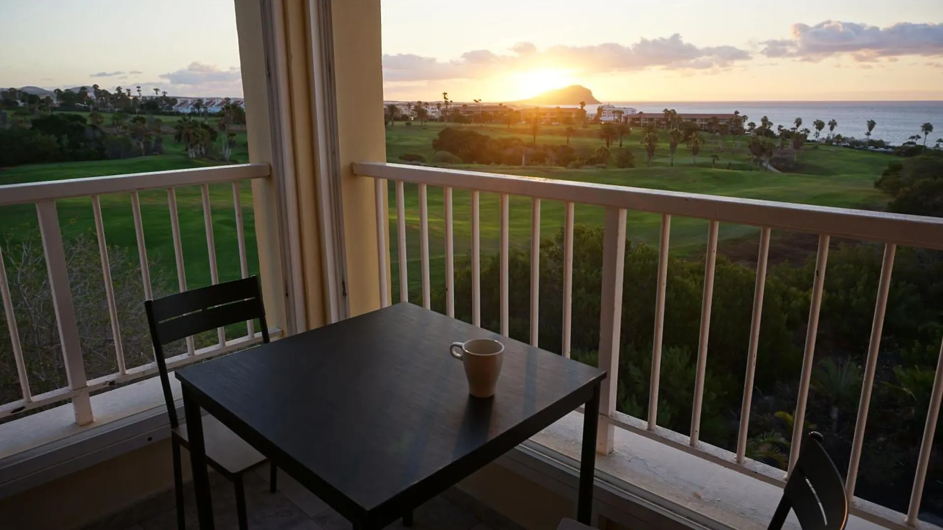 Golf Del Sur Apartment - Magnificent Panorama Of The Ocean, El Teide, And Montana Roja location