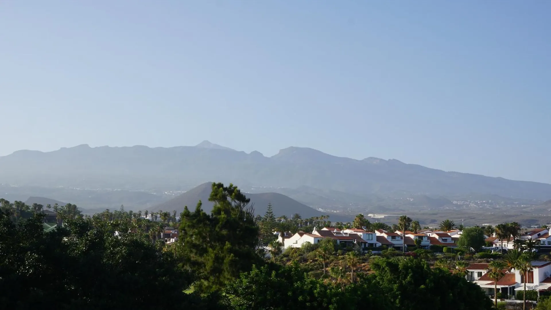 Golf Del Sur Apartment - Magnificent Panorama Of The Ocean, El Teide, And Montana Roja San Miguel de Abona Spagna